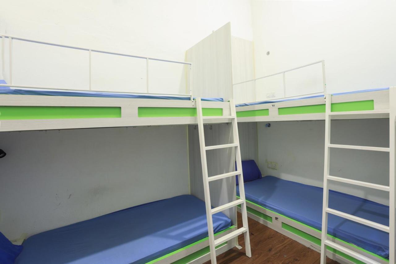 Spot On 90236 Zigzag Travellers Home Kuala Lumpur Exterior foto